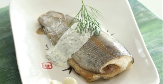 Рыба под чесночным соусом