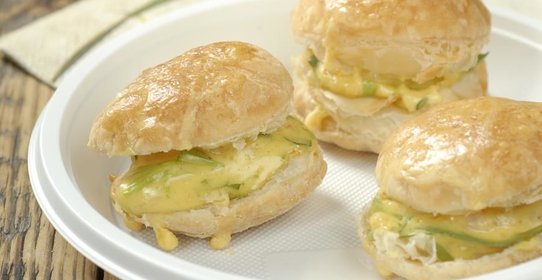 Пирожки с крабовым мясом