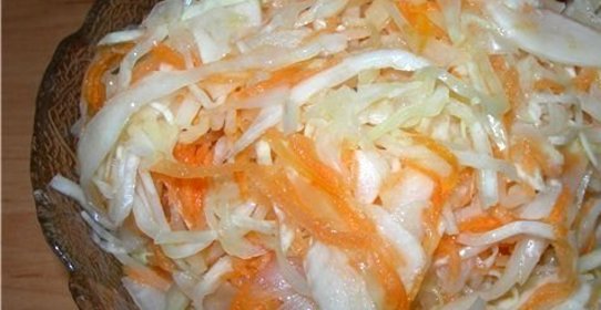 Капуста, маринованная с морковью
