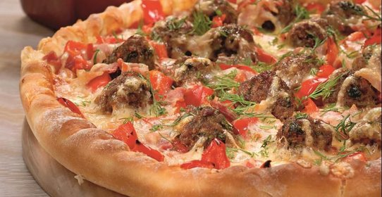 Пицца с мясными шариками