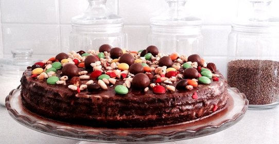 Бисквит с вареньем