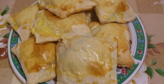 Булочки из слоеного дрожжевого теста