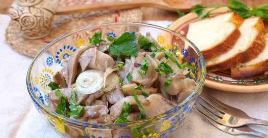 Маринованные вешенки