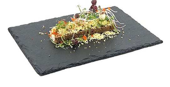 Террин из слабосоленой норвежской сельди с бородинским хлебом