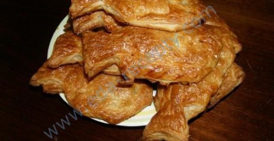 Пироги из слоеного теста к пиву