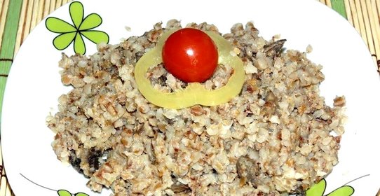 Гречка с грибами и сметаной