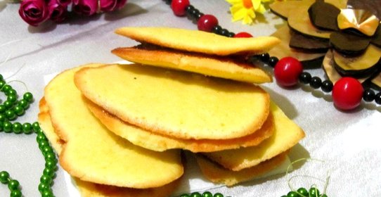 Бисквитное пирожное