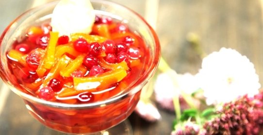 Варенье из зеленой клюквы с айвой