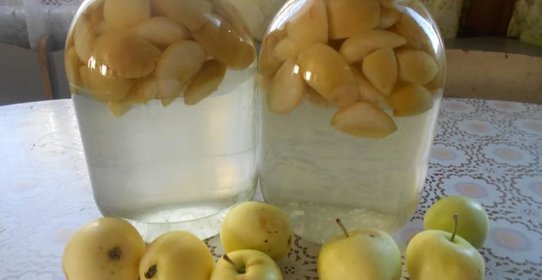 Яблочный компот