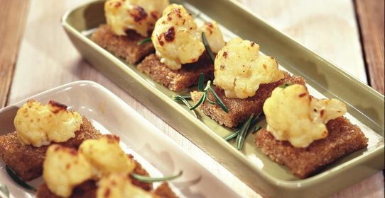 Тосты с цветной капустой