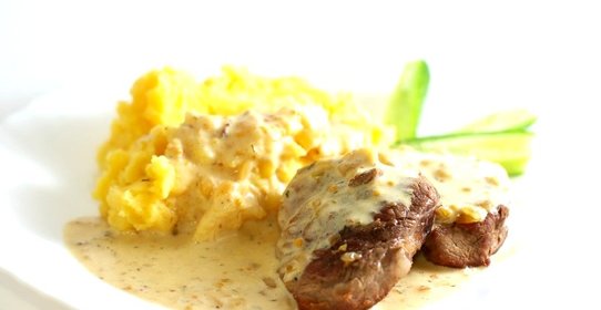 Мясо в горчичном соусе