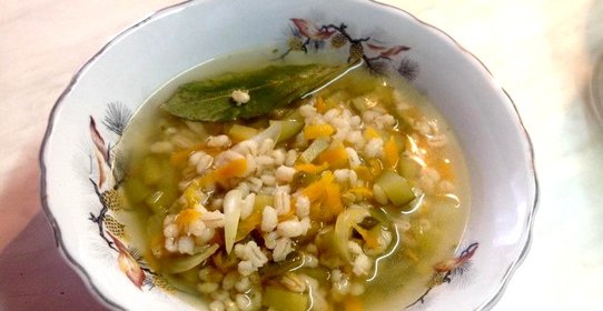 Рассольник с перловкой
