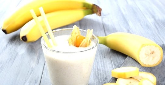 Бананово-апельсиновый смузи