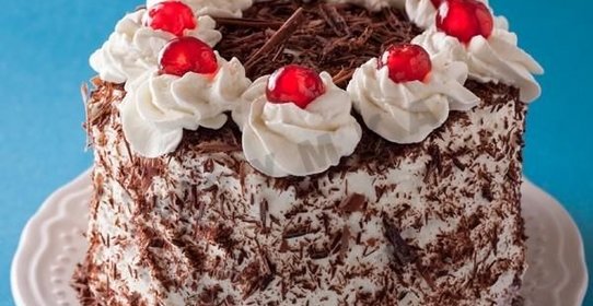 Вишневый торт Шварцвальдский черный лес