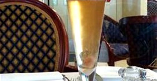 Коктейль с игристым вином