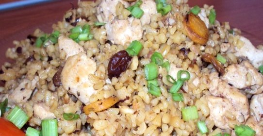 Плов из булгура с курицей