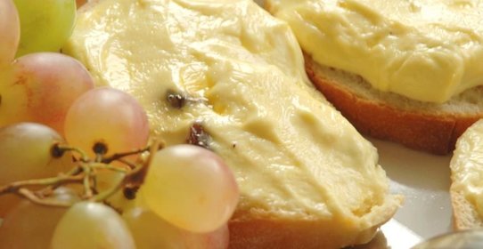 «Быстрые ватрушки» на белом хлебе