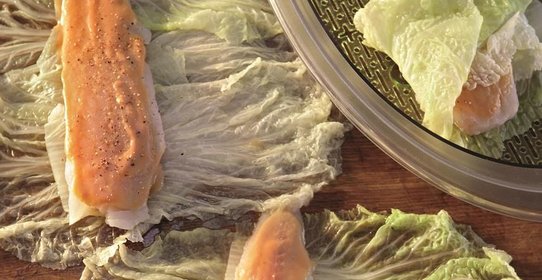 Рыба в листьях пекинской капусты
