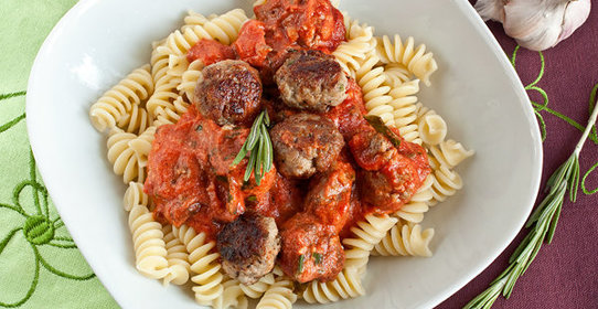 Паста с тефтелями