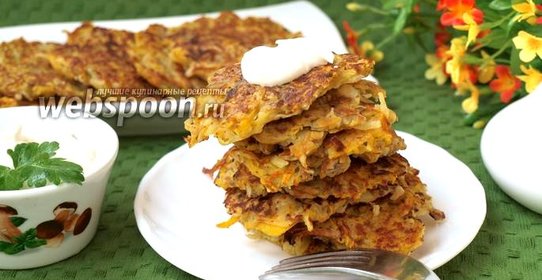 Картофельно-тыквенные оладьи с грибами