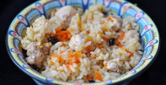 Плов из курицы на сковороде