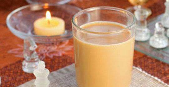 Масала чай - индийский чай с молоком и специями