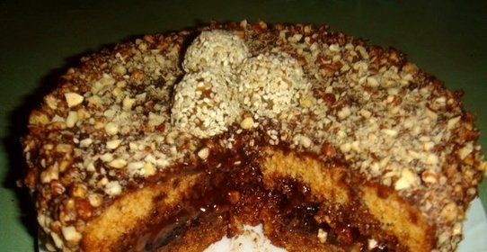 Торт Медовик с черносливом