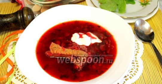 Борщ с солёными грибами и пекинской капустой