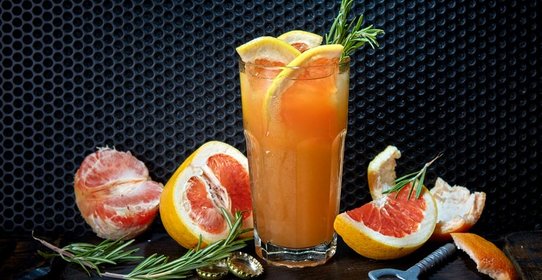 Коктейль «Грейпфрут пэшн» от ресторана «Лакки Лучано»