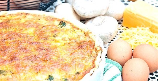 Киш с грибами и сыром фонтина