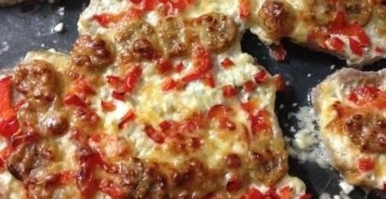 Мясо запеченное с бананом и сладким перцем