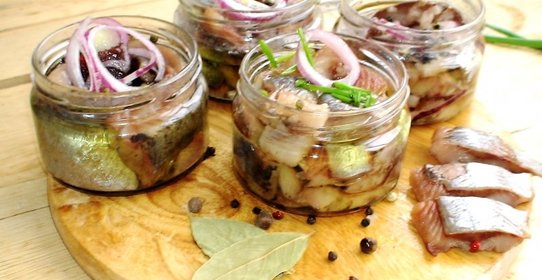 Селедка пряного, сухого посола.