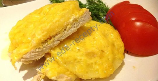 Индейка с ананасами в духовке