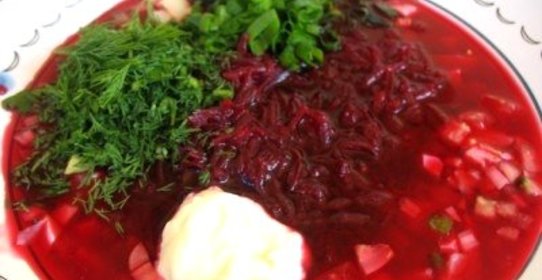 Свекольник с колбасой