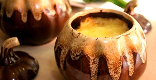 Курица в горшочках с овощами