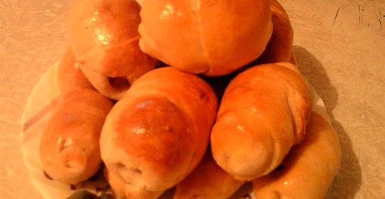 булочки с сосисками