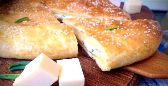 Хачапури из творожного теста с сыром