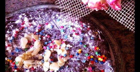 Коврижка с черным чаем