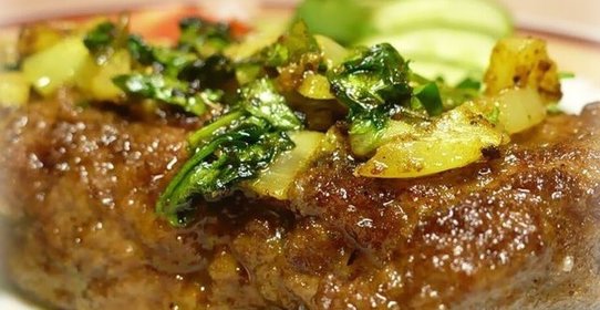 Печень, тушенная с картофелем