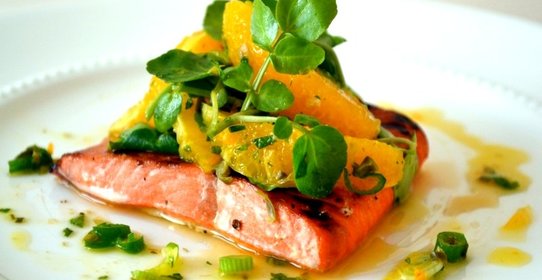 Лосось с апельсиновым джемом