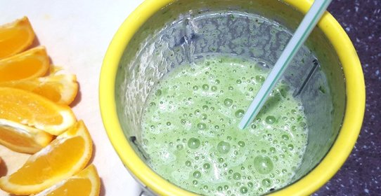 Смузи из шпината и банана