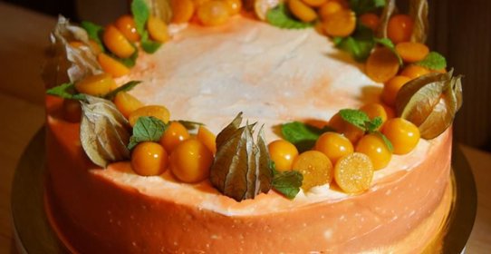 Бисквитный торт с рождественским настроением