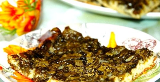 Пирог со щавелем на тонком тесте