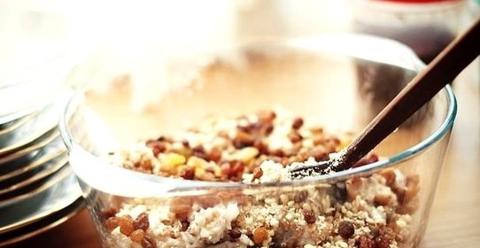 Кутья с яблоками