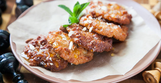 Щи из квашеной капусты с грибами