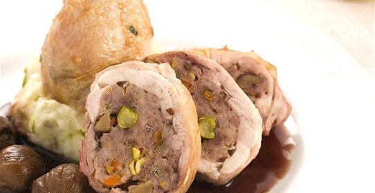 Фаршированные куриные ножки с грибами