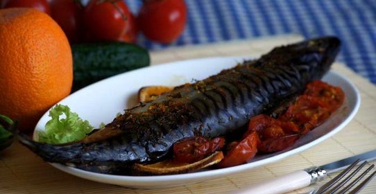 Скумбрия, запеченная в духовке