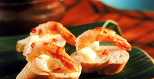 Тосты с креветками
