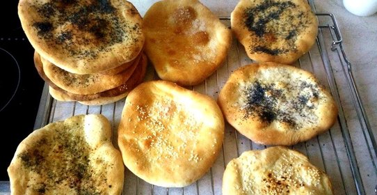 Лепешки наан