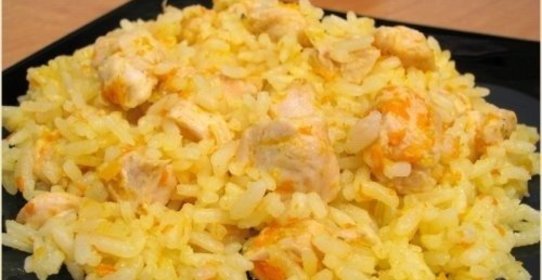 Курица, запеченная с рисом и овощами